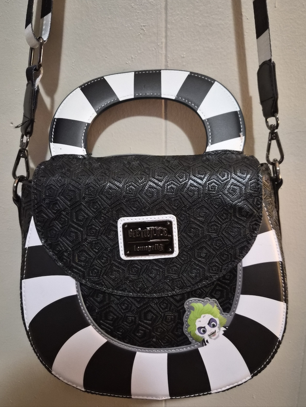 Beetlejuice Loungefly Crossbody Bag - Picture 3 of 3
